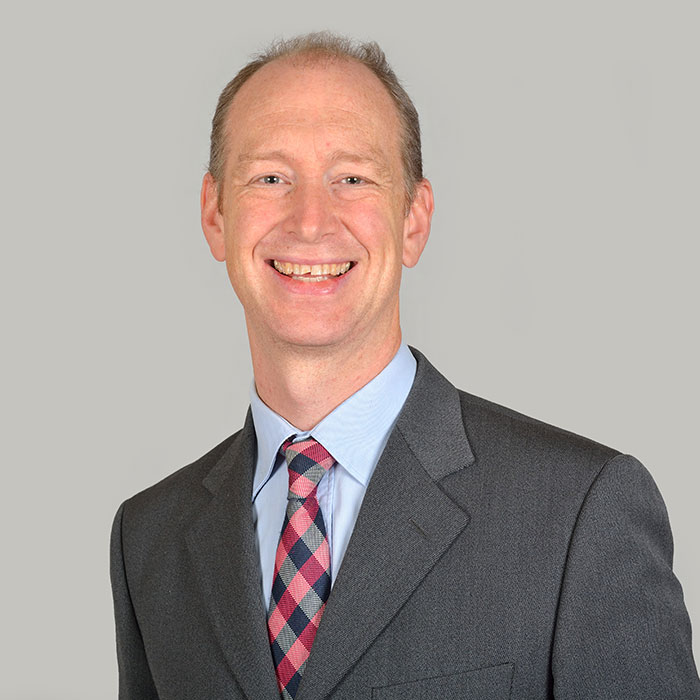 Image of Alex Bennett